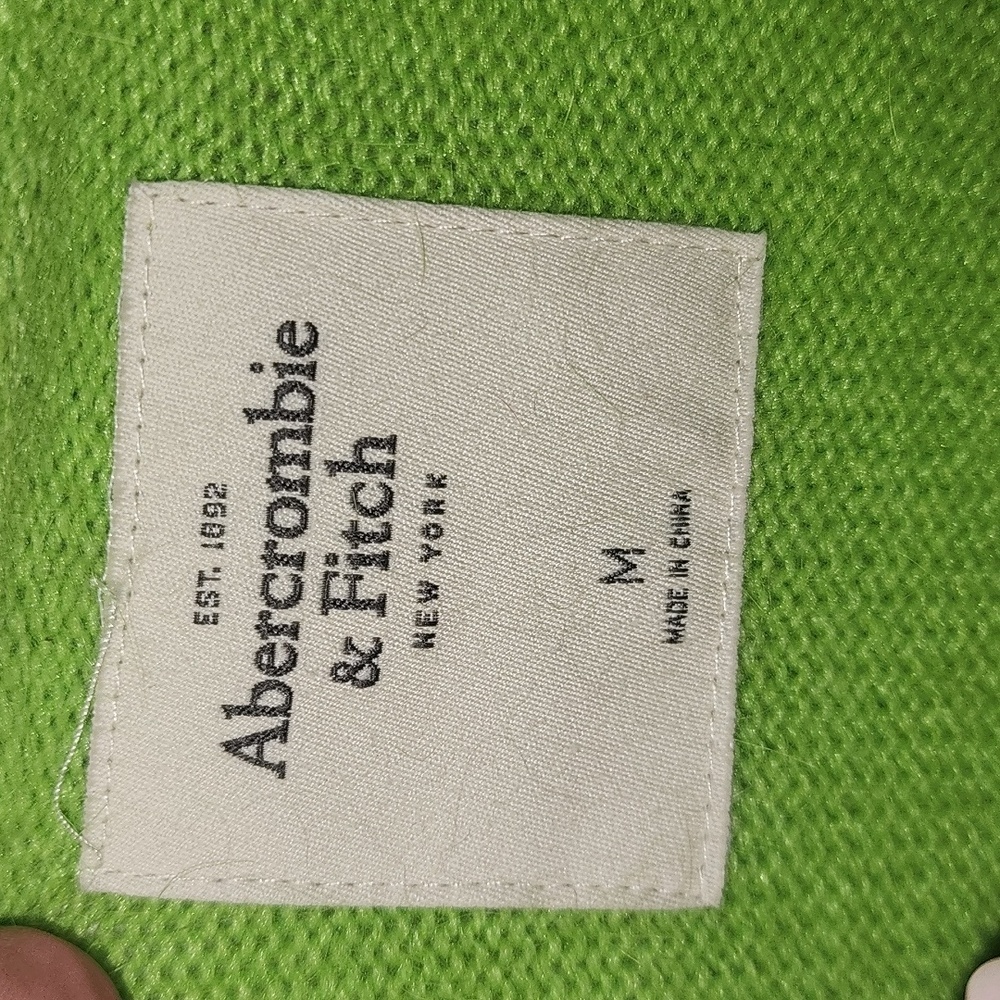 NWT Abercrombie & Fitch Rabbit Hair Blend Neon Green Sweater Size Medium - Picture 2 of 8
